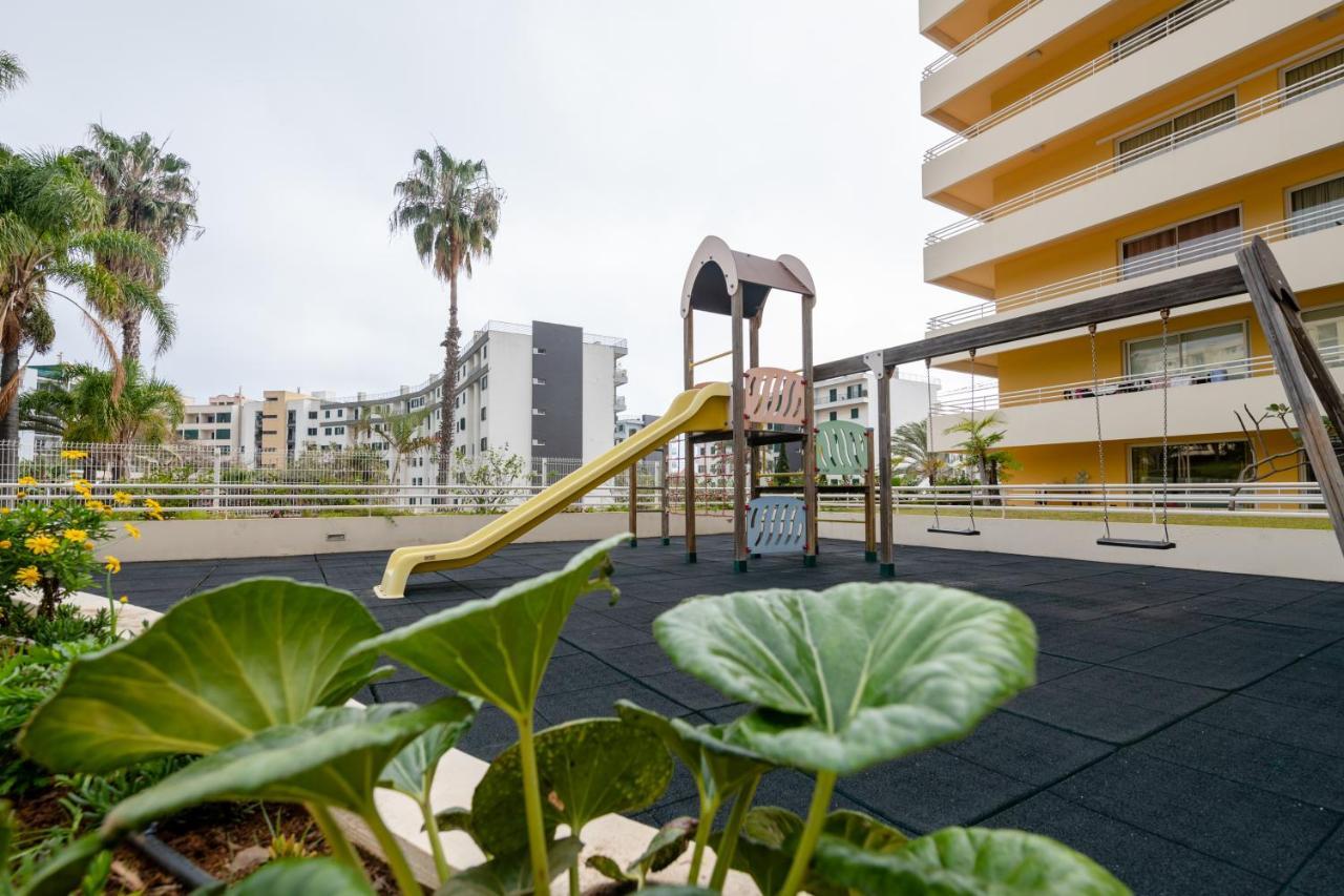 By The Sea II - Calmo Com Piscina E Vista Mar. Apartment Фуншал Екстериор снимка